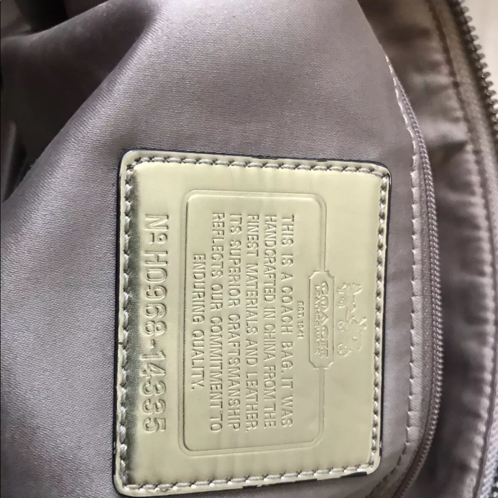 Coach Handbag - Picture 2 of 4